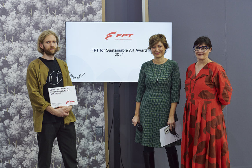 LENNHART LAHUIS荣获菲亚特动力科技与ARTISSIMA合作推动的FPT第二届可持续艺术奖